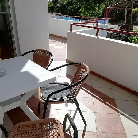 Jele Ii Apartment *