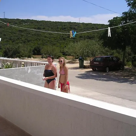Jele Ii Apartman Sveti Petar